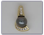 11.25mm Black Pearl Pendant