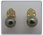 9.5mm Black Pearl Earrings