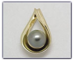 10mm Black Pearl Pendant
